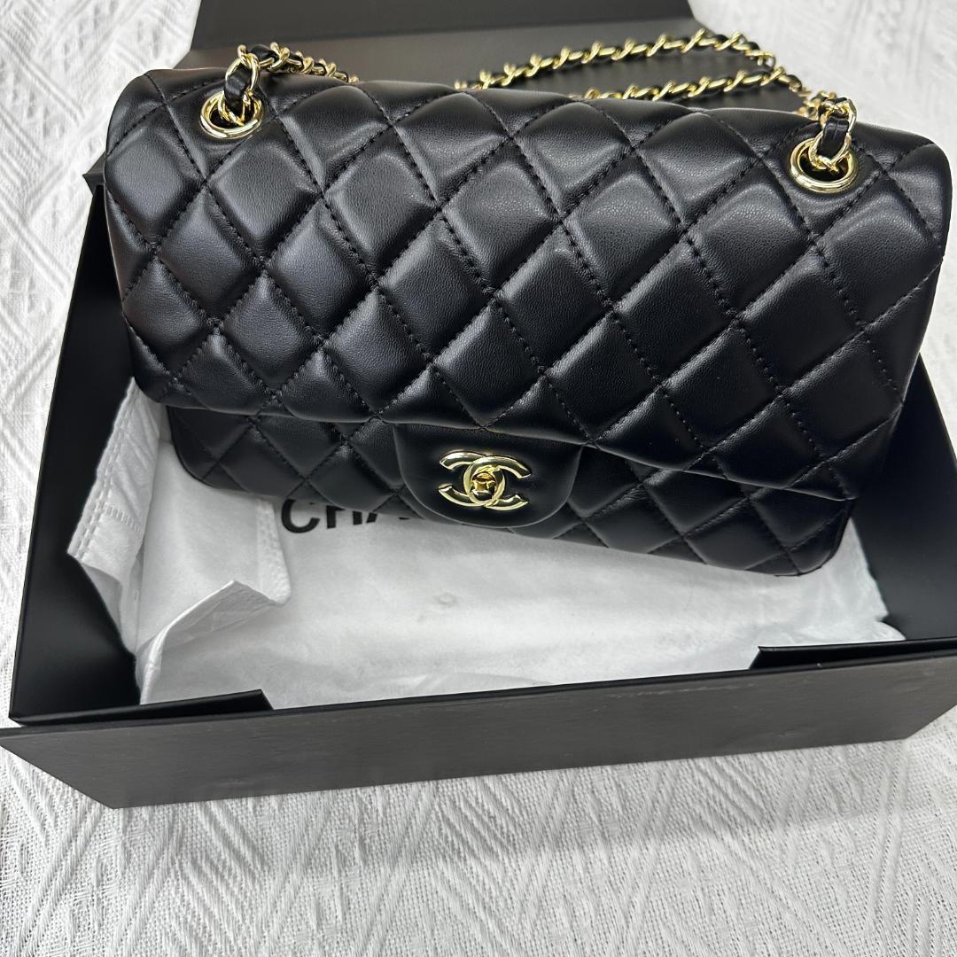 美品ノベルティ　ショルダーバッグ　ブラック　バッグ