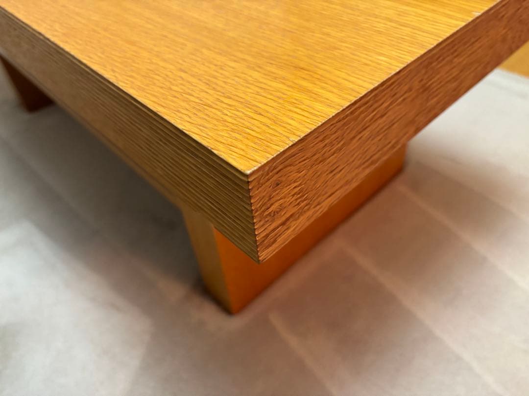 木製センターテーブル シンプルデザイン