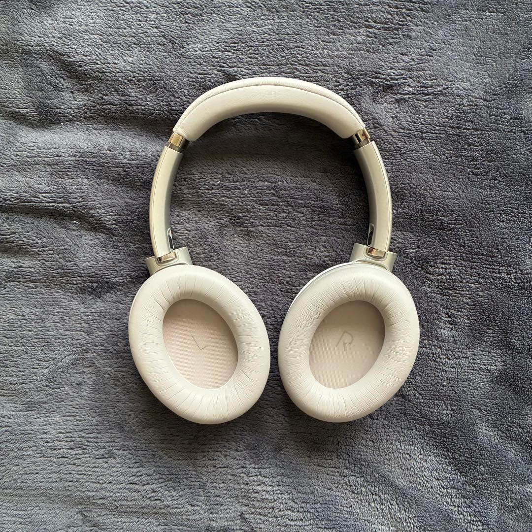 ヘッドホン JBL TOUR ONE M2