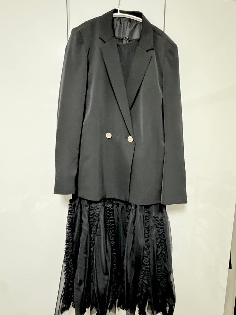 【美品送料込】ブラックフリルパーティードレス　ジャケット　ワンピース　XL