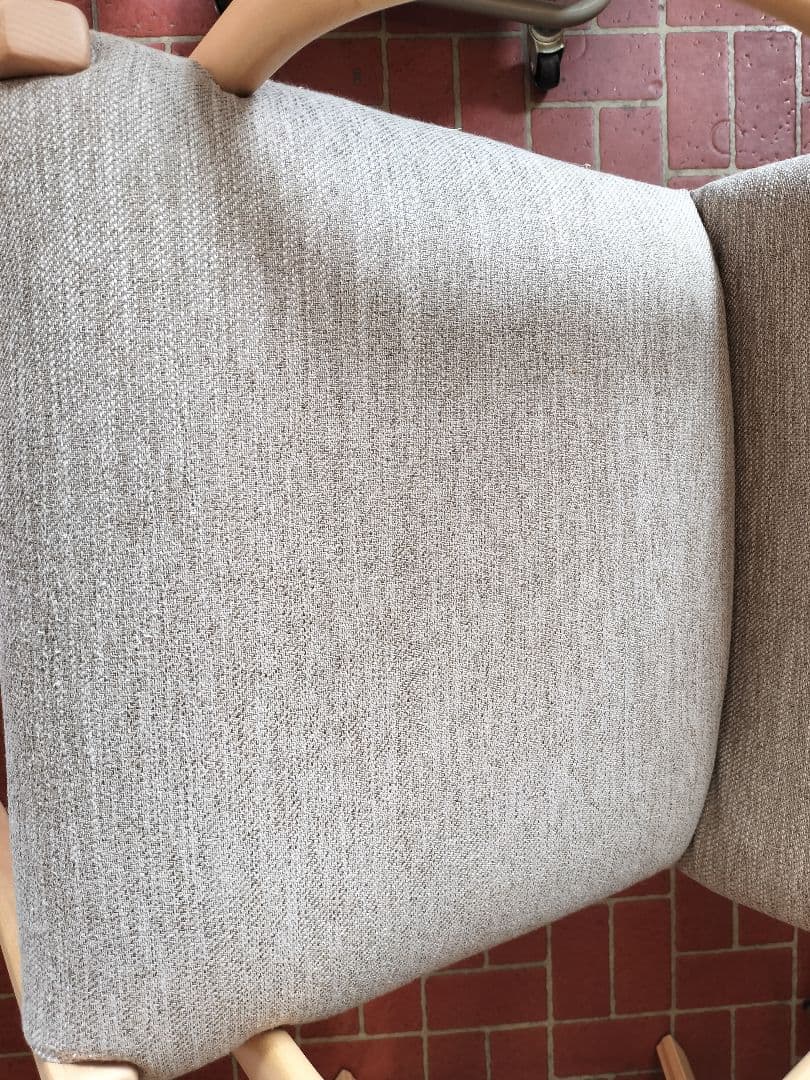 美品 ニトリ 天然木製 Dコタツチェア プライウッド アームチェア 布張り