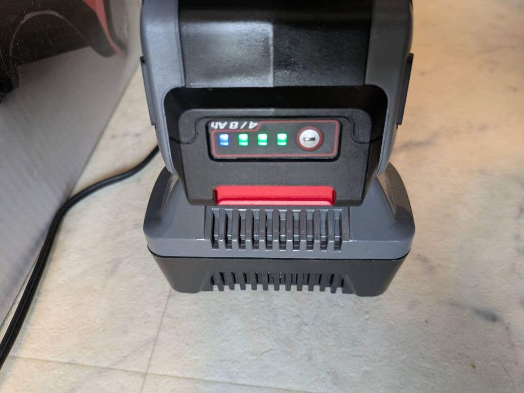 ハイガー除雪機　充電式 48V POWERWORKS SNE402