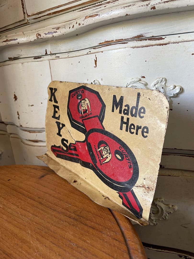 YOですメタル　サイン　プレート　看板　KEY 鍵シャビー　レア　アメリカ