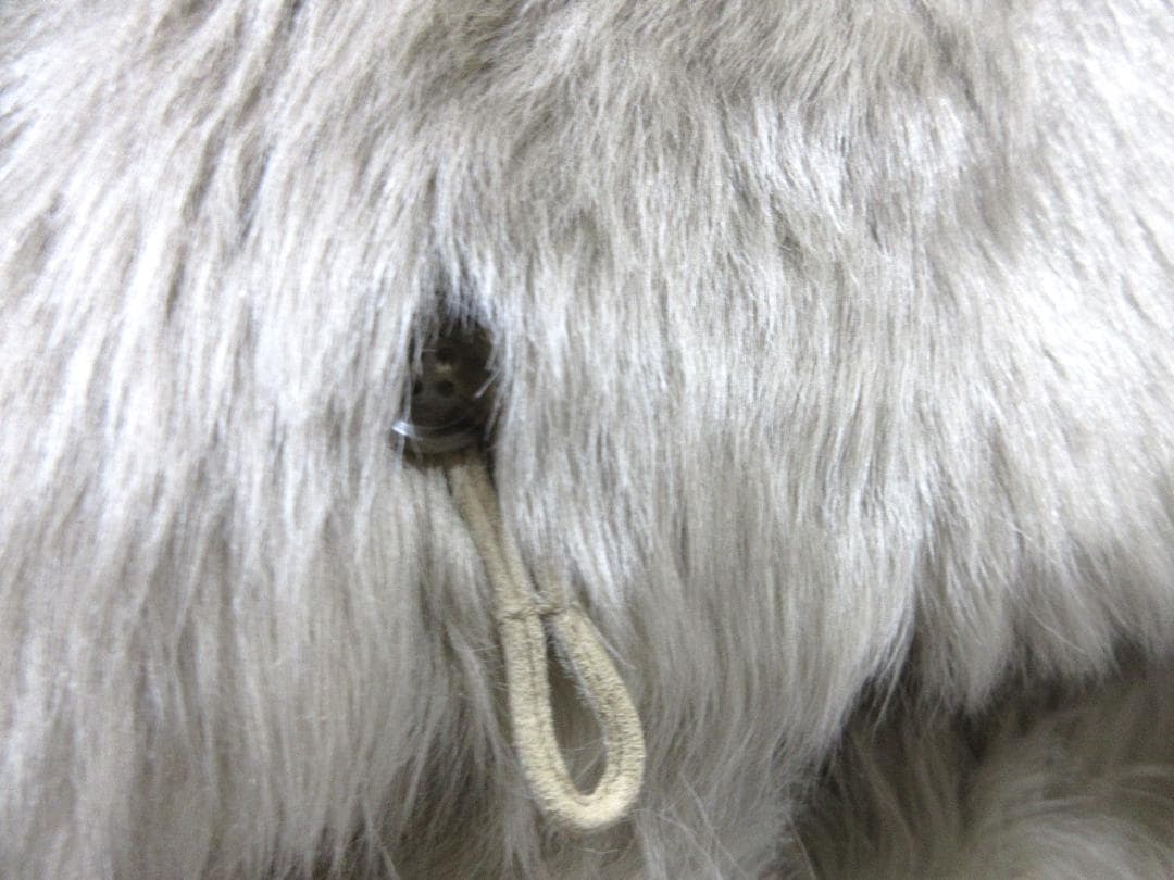 羊革　ムートン　毛皮　リーバーシブル　ポンチョ