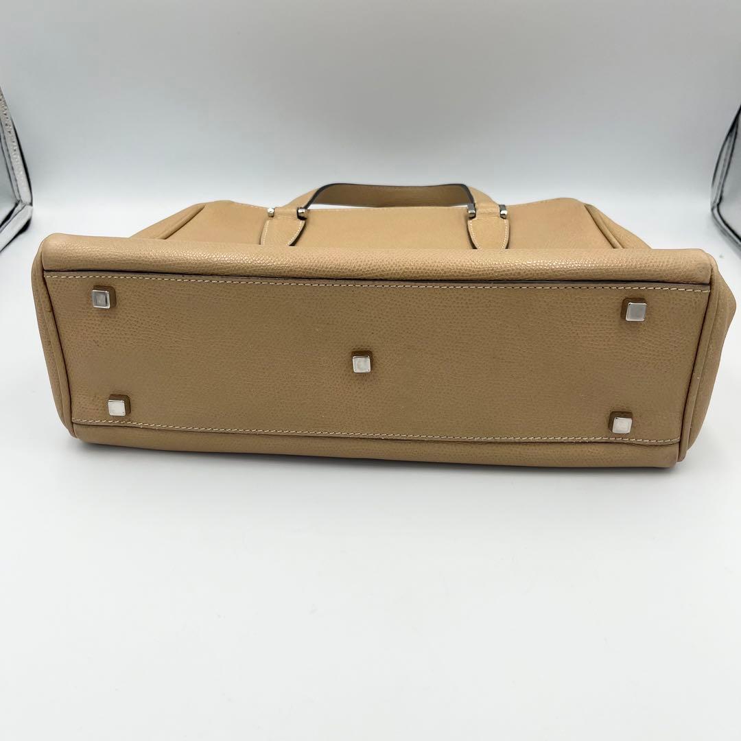 【人気】Valextra ハンドバッグ ベージュ 保存袋付き　小ぶりサイズ