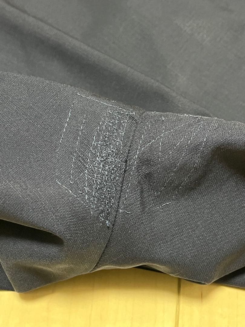 louisvuitton☆シングル2Bスーツ/紺/裏地ヴィヴィエンヌused品