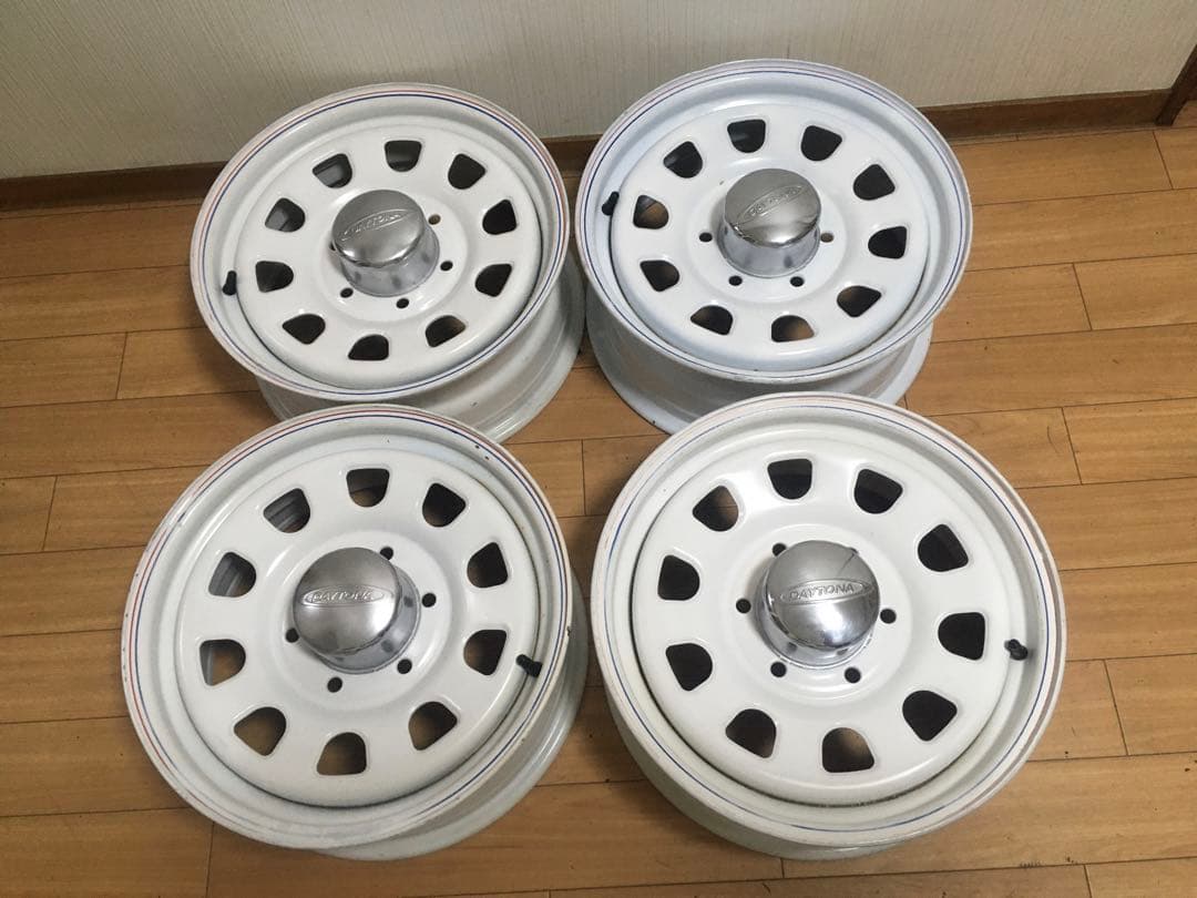 ②16インチ デイトナホイール 6H PCD139.7 200系ハイエース　2個