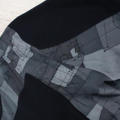 ◇美品 HERMES クルーネックニット 薄手 ネイビー S ウール＆シルク