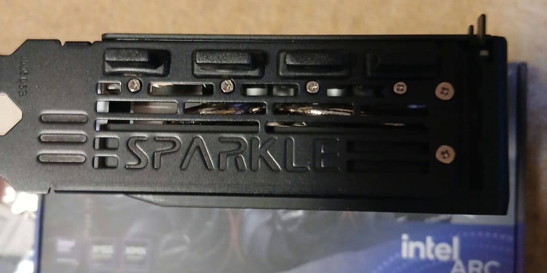 SPARKLE Intel Arc B580 TITAN シリーズ