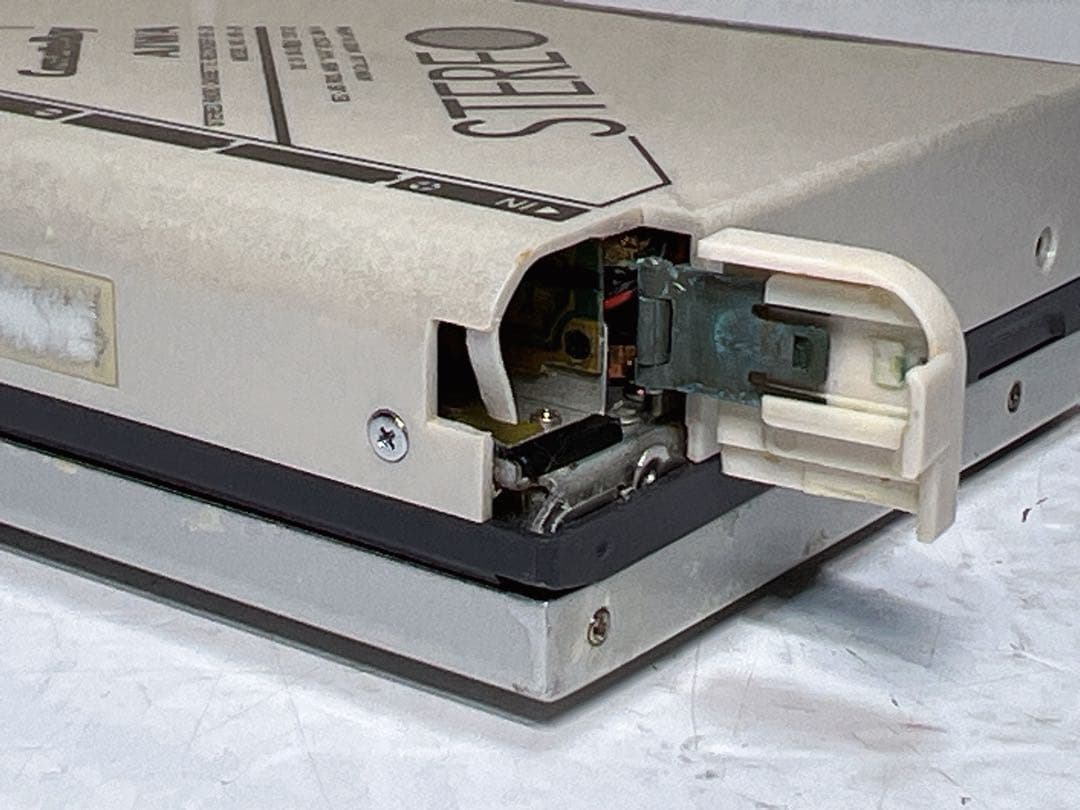 AIWA HS-J9 カセットボーイ TV/AM/FM ジャンク