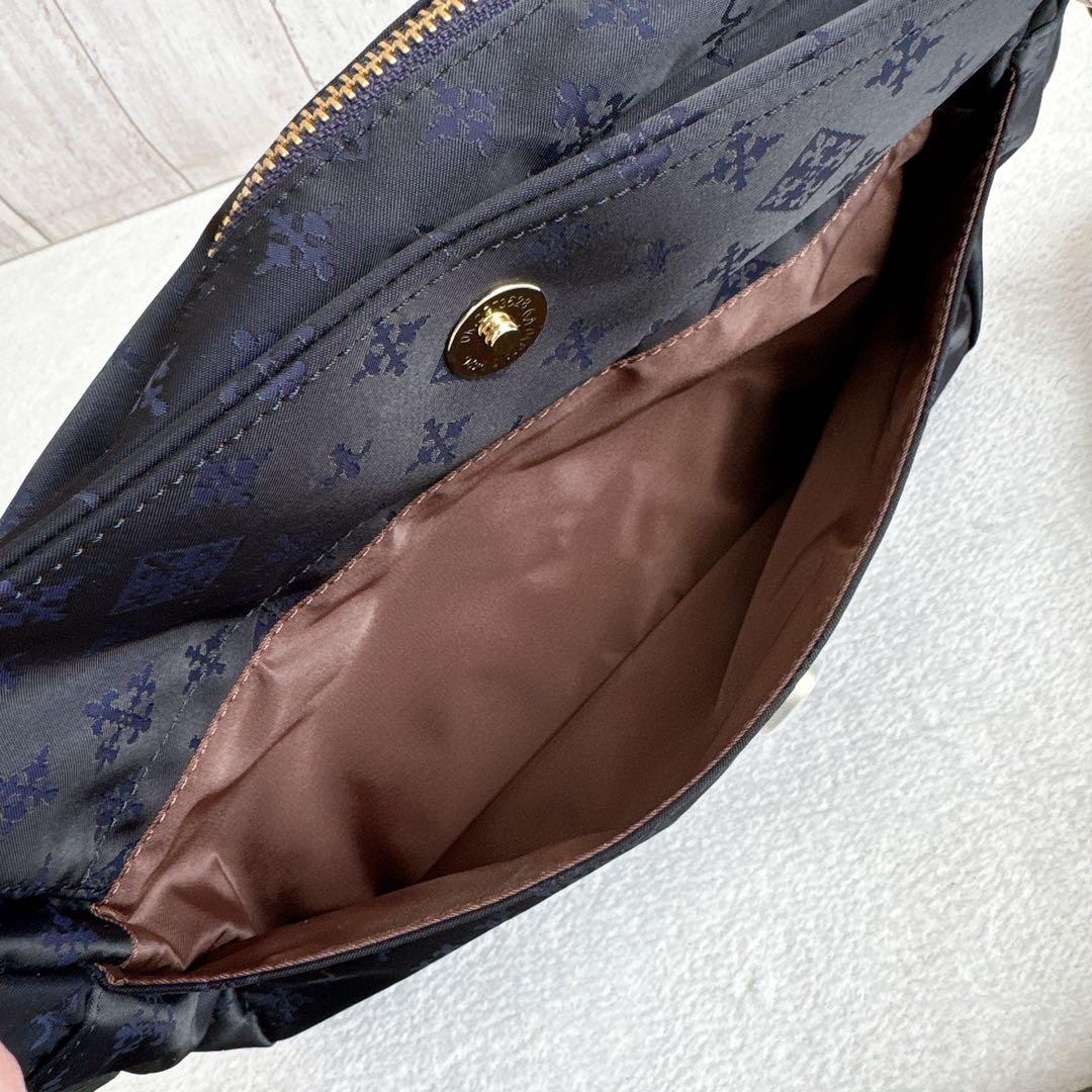 【新品 未使用】russet ラシット ショルダーバッグ モノグラム ネイビー