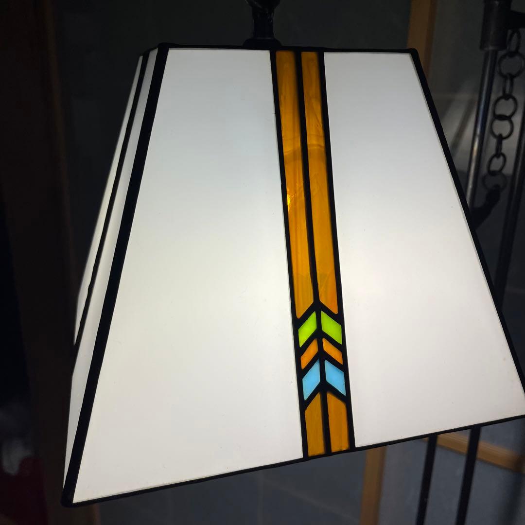 アンティーク　ステンドグラスライト　スタンドライト