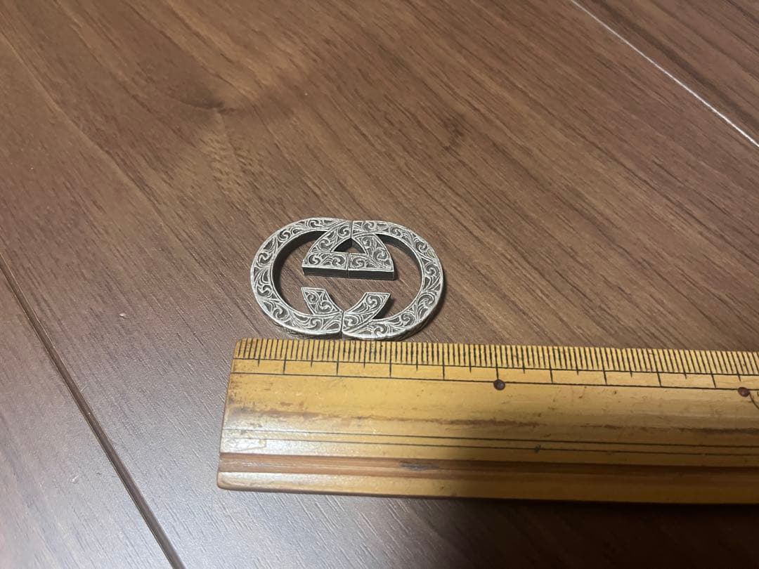 GUCCI グッチエングレービング インターロッキングG キーホルダー