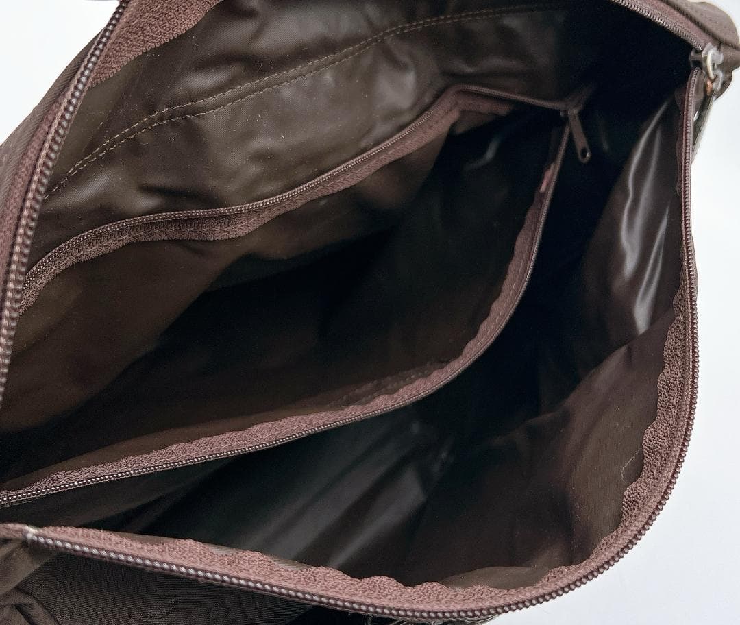 TOMORROWLAND ナイロン レザー ショルダーバッグ A4可　f399