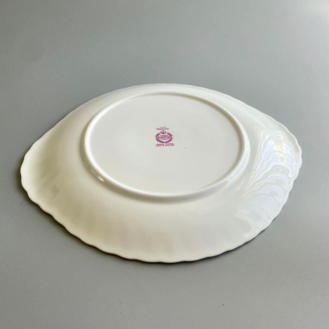 英国製ヴィンテージ　ミントン　マーロウ　取手付プレート　MINTON　【未使用】