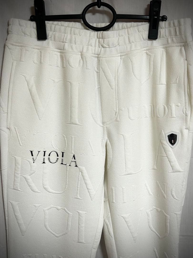 【新品未使用】ヴィオラルモーレ　総柄セットアップ　VIOLA rumore 白