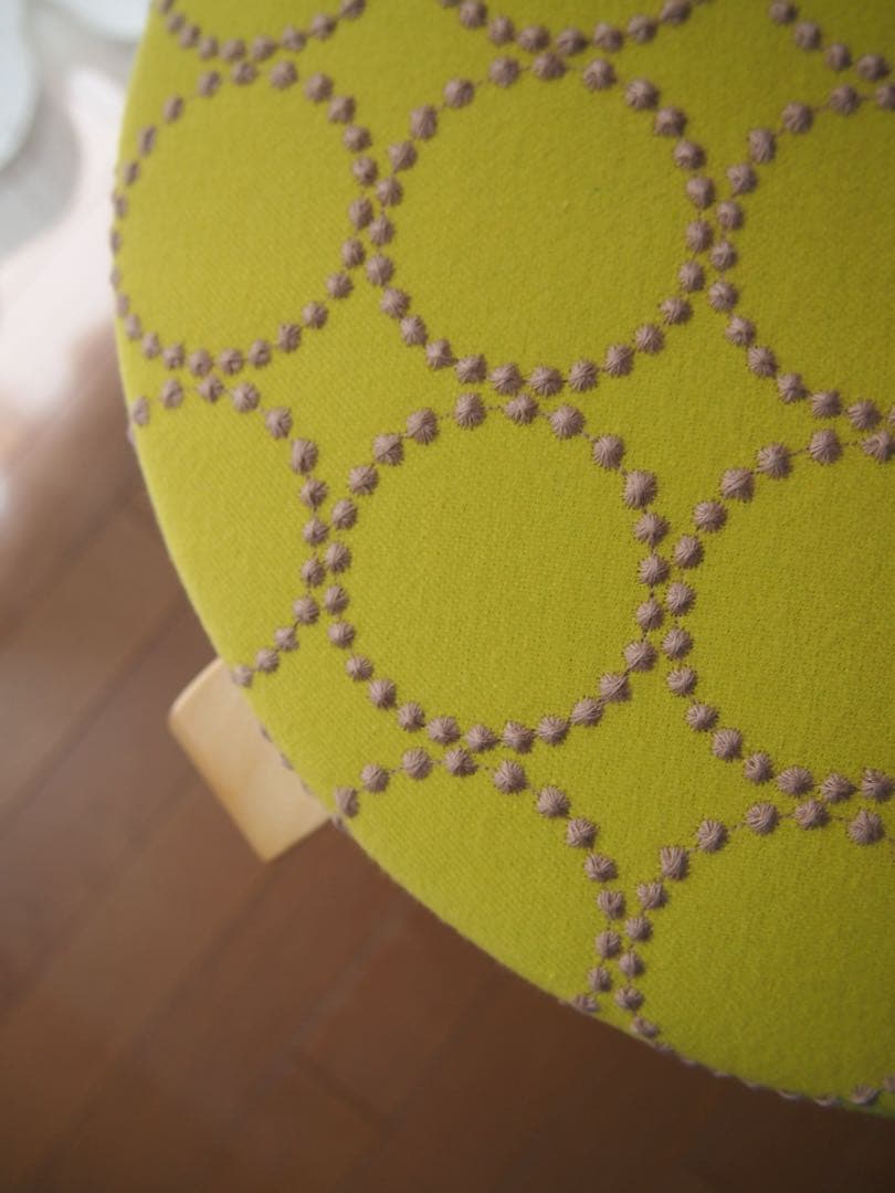 ヨッシーさん専用 ミナペルホネン ハンドメイド ラウンドスツール タンバリン