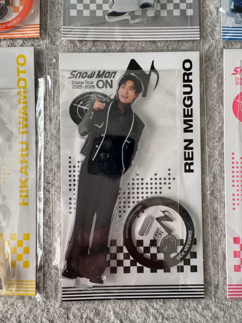 【新品未開封】 man on アクスタ 全員分9枚