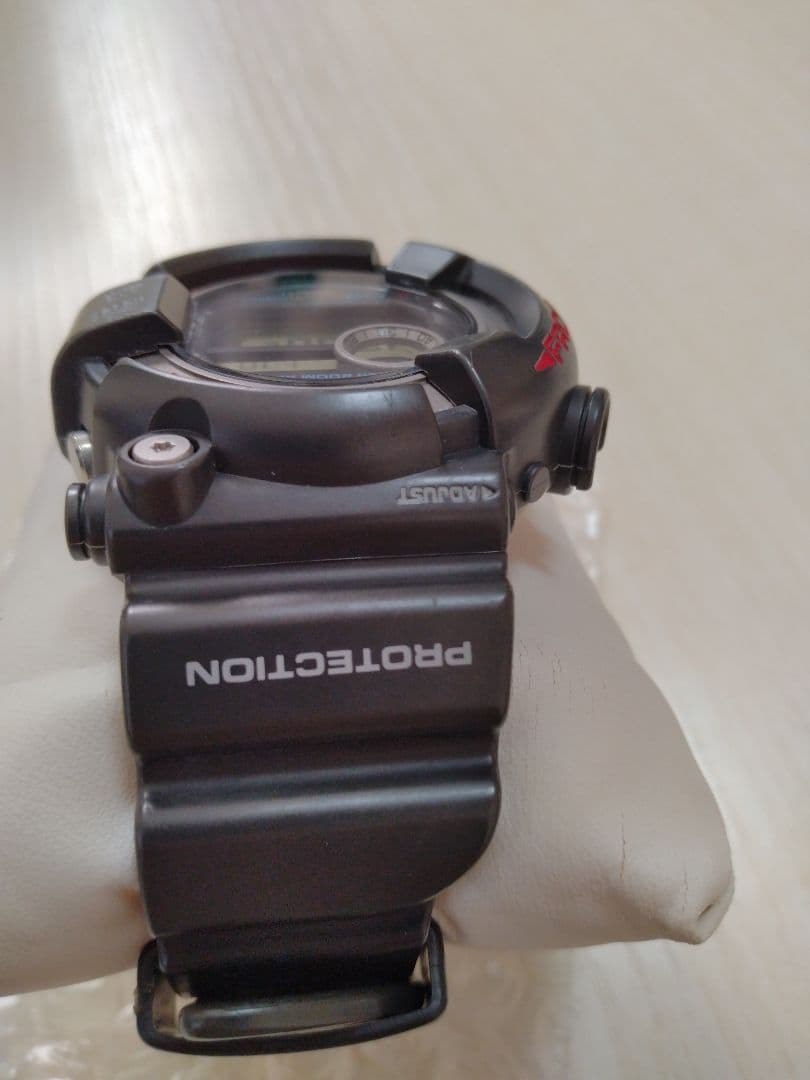 （67）【良品】G-SHOCK フロッグマン dw-8200 　ブラック