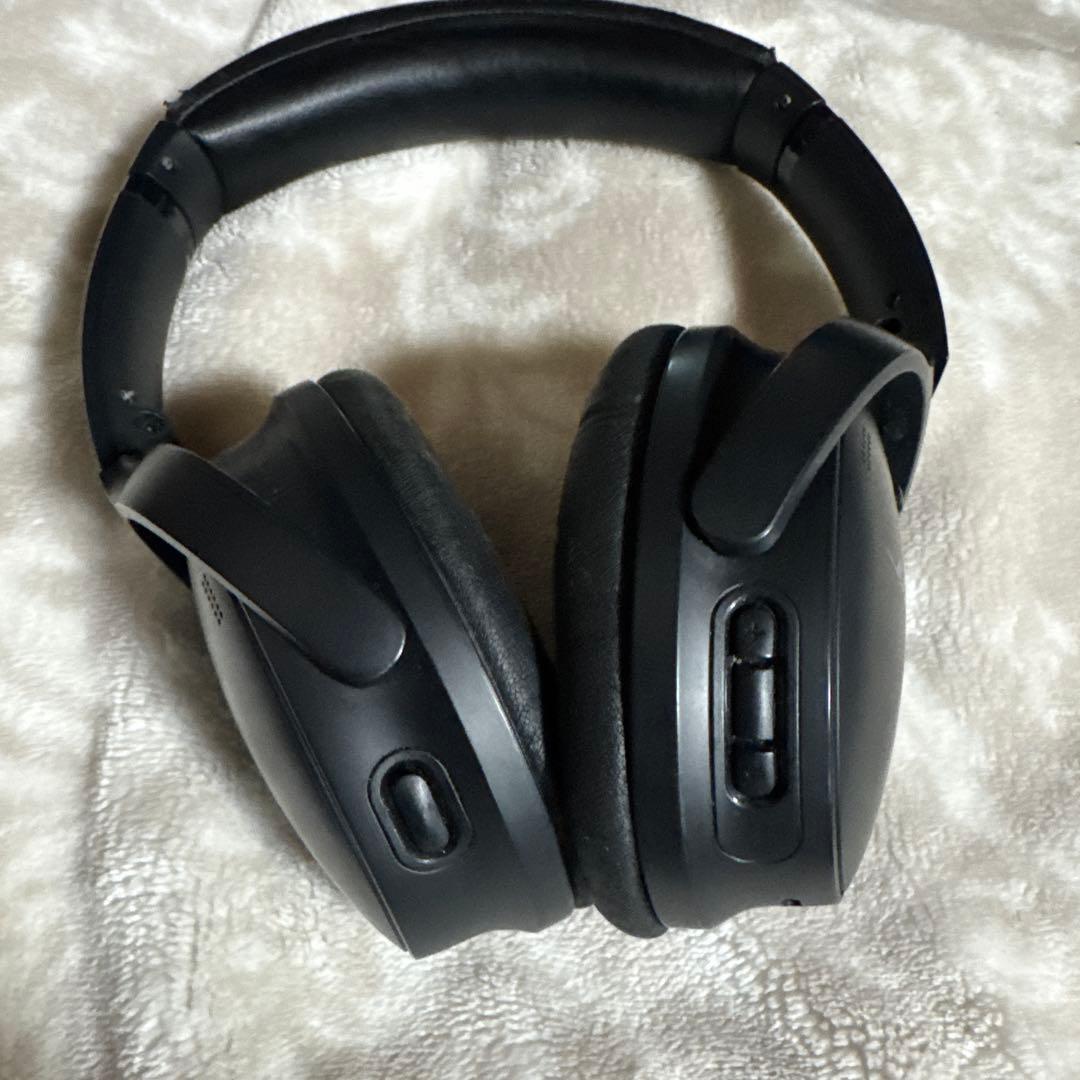 a*y様 Bose QuietComfort 45 headphones