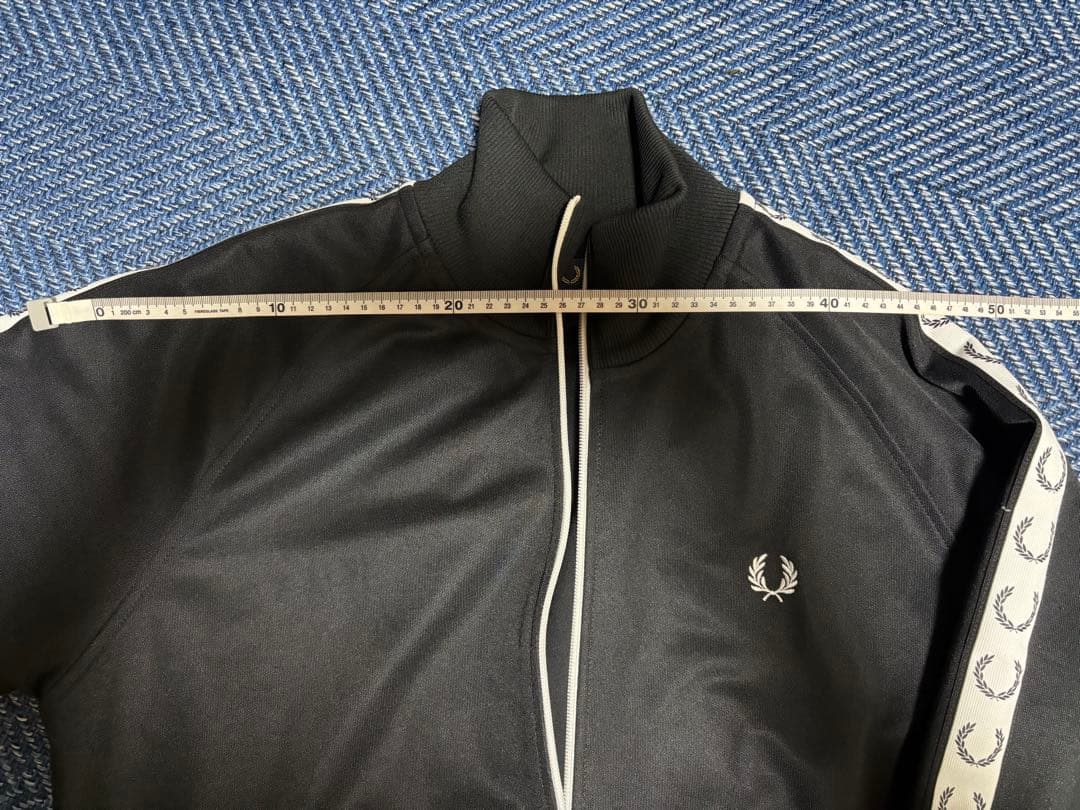 フレッドペリー　トラックジャケット　ジャージ