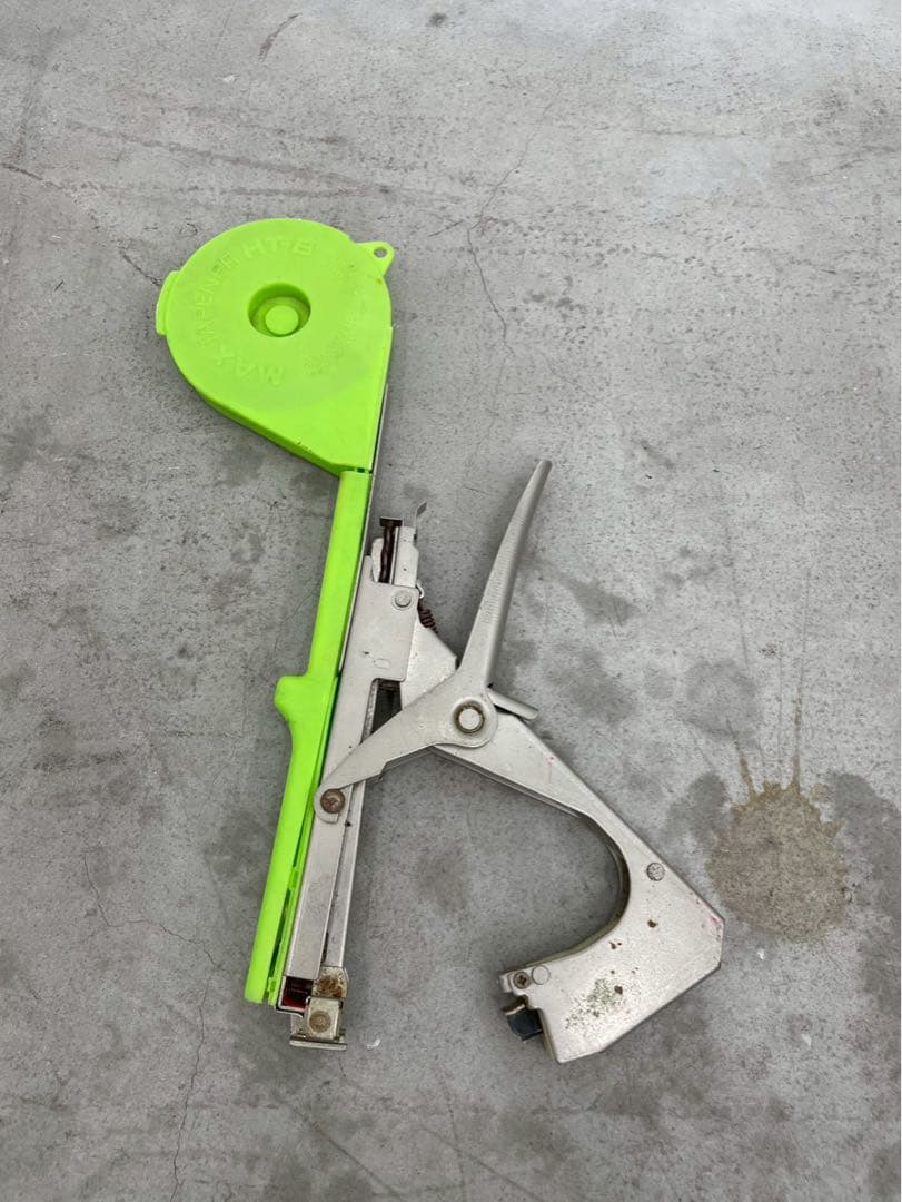 【名機】MAX マックス 園芸用結束機 テープナー HT-B 2台セット