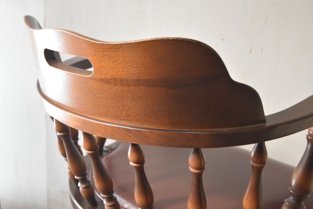 飛騨産業 キャプテンチェア