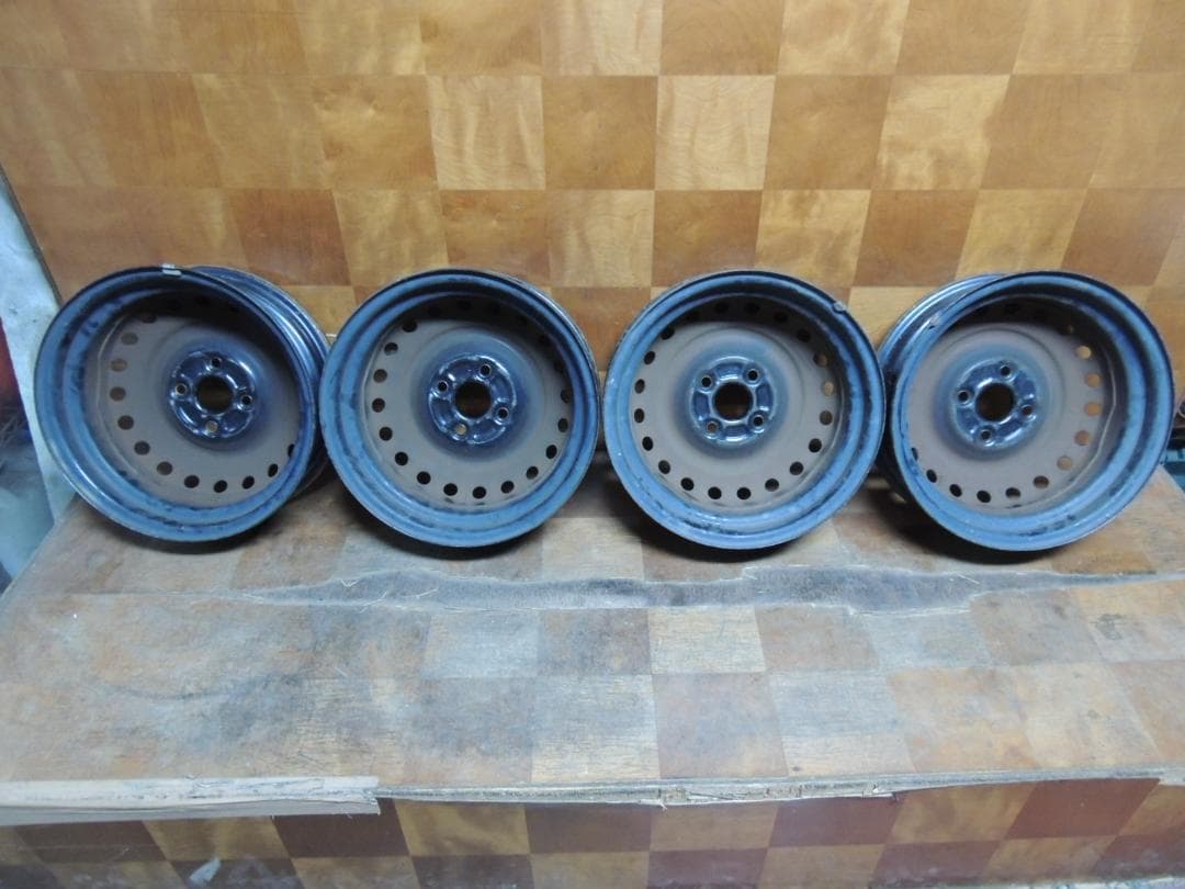 T776　14×4.5J　スチールホイール　4本　ハブ径 54mm　自家塗装