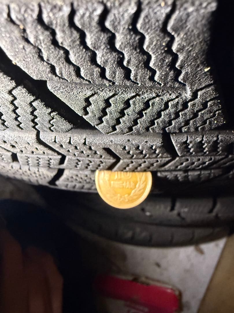 17インチ ブラックホイールと冬用タイヤセット　ハリアー　スタッドレスタイヤ