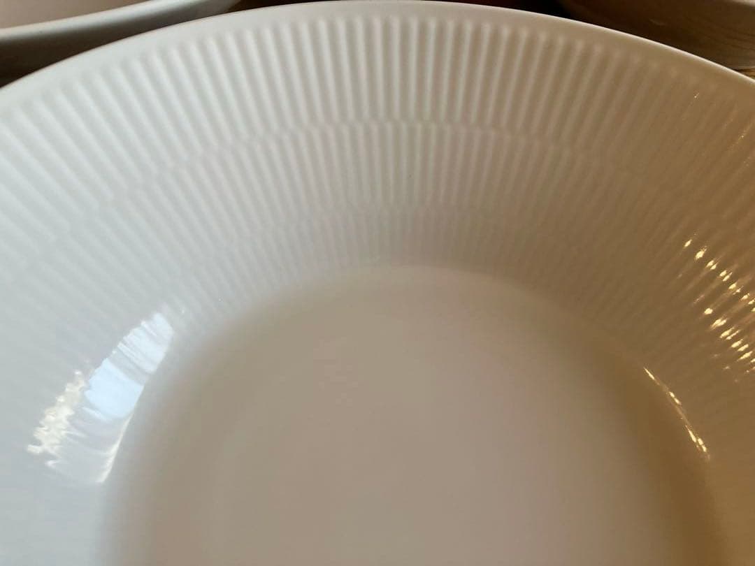 ロイヤルコペンハーゲン　ホワイトフルーテッド　　23.5ディーププレート×5