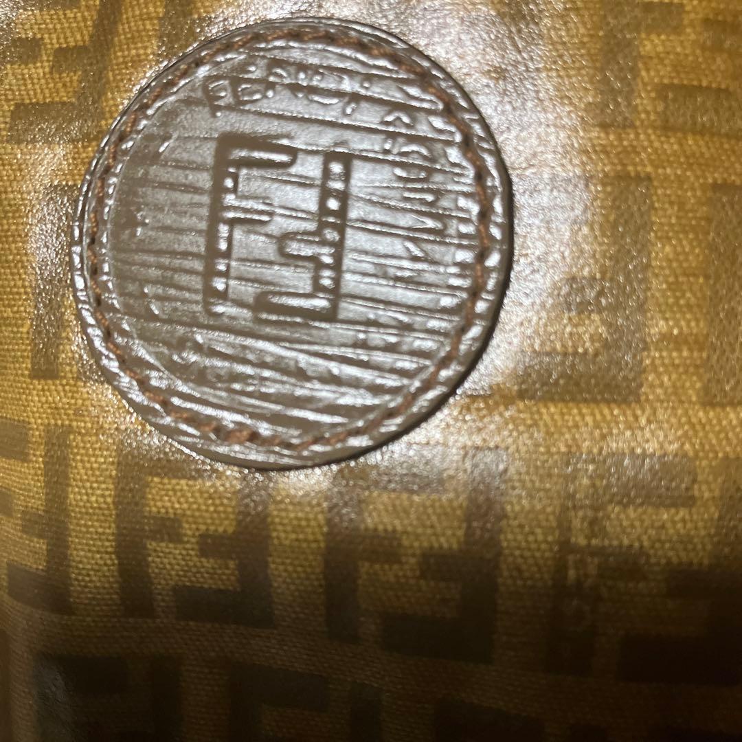 Fendi ショルダーバッグ ブラウン