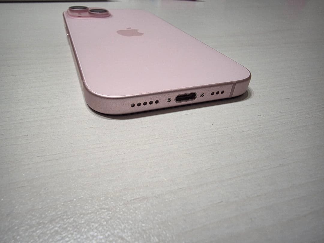 【美品】iPhone15 ピンク 128GB