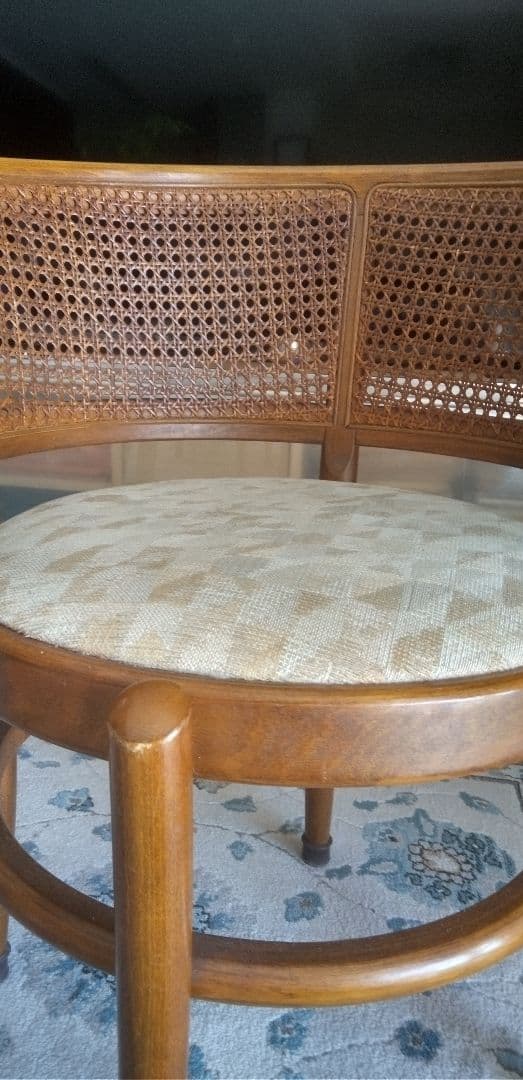 カリモク家具ラタンバックダイニングチェア2脚セット