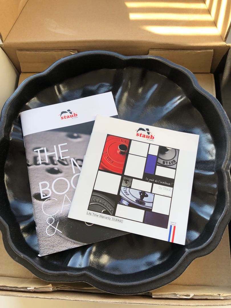 タイムセール【新品】ストウブ パンプキン ホワイト 真鍮ノブ(生涯保証付)