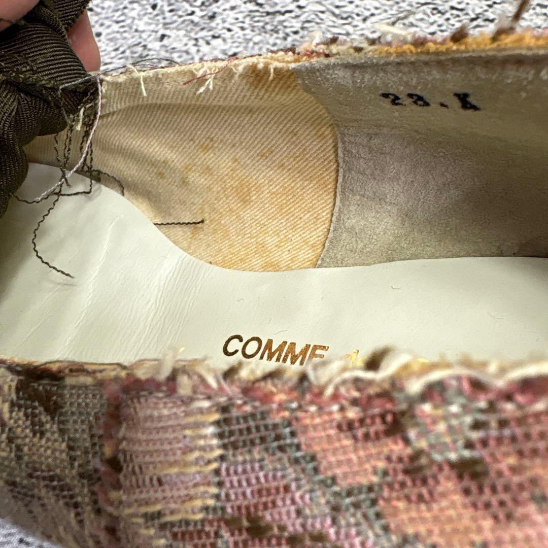 コムデギャルソン　フラットシューズ　リボン　23 刺繍　花柄　奇抜