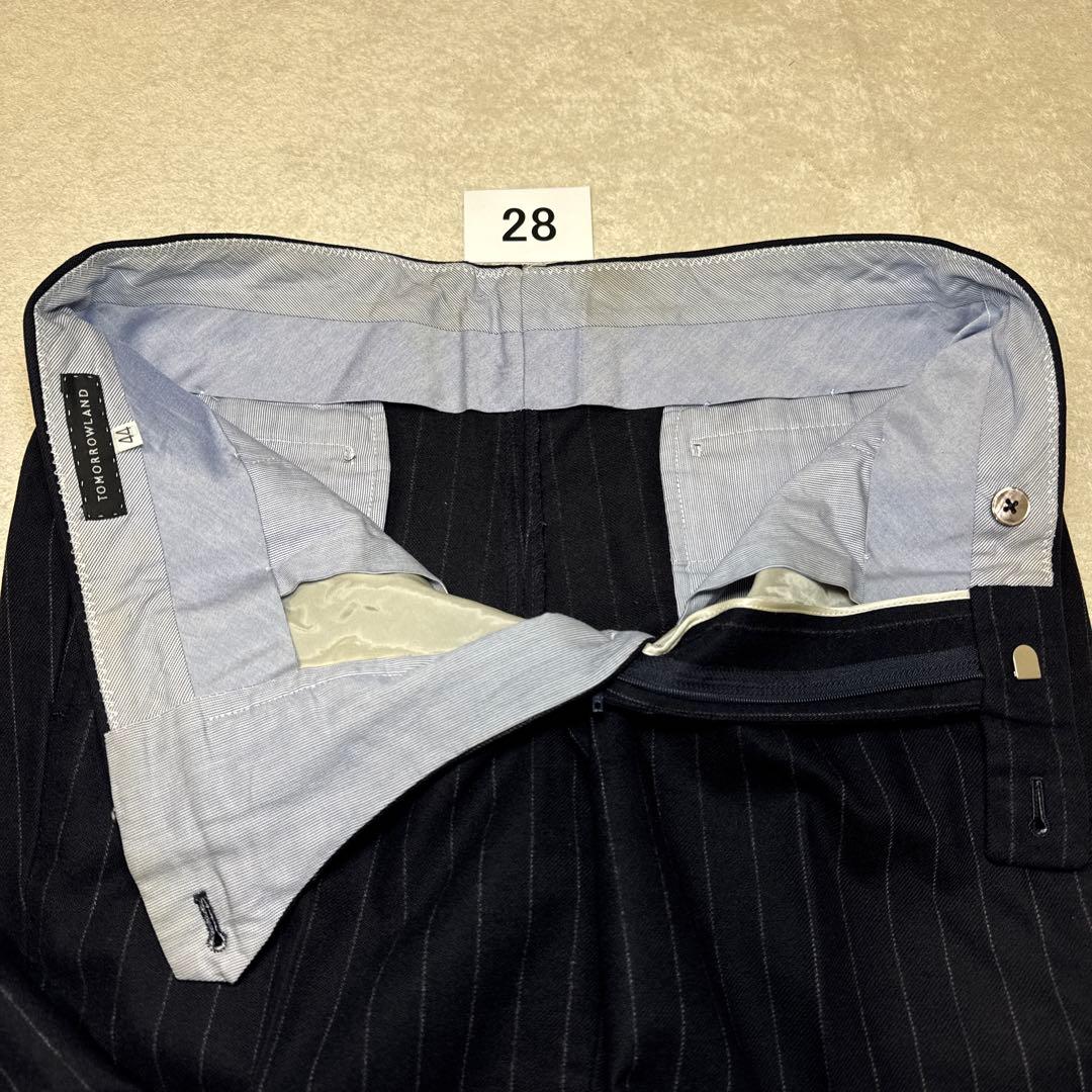28 トゥモローランド　カノニコ　スーツ　ストライプ　44 厚手