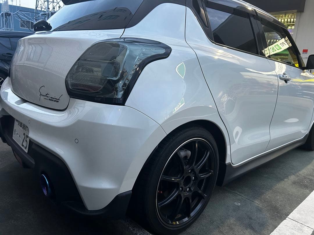 ◇送料込み◇ 17inch ホイール４本 スイスポ