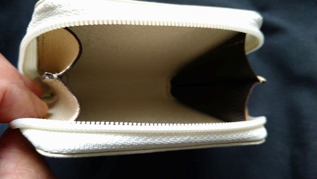 値下げ◆未使用新品GUCCI ホワイトケース 115255 B8694