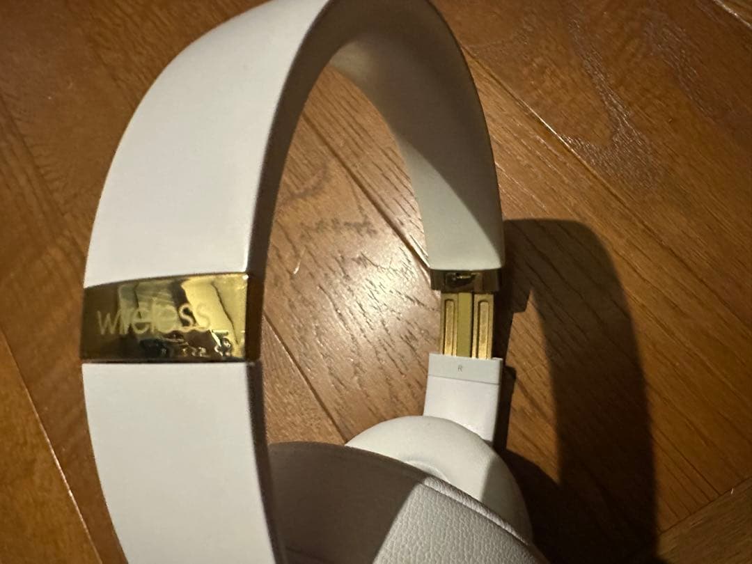 値下【限定色】Beats STUDIO3 Wireless ホワイト&ゴールド