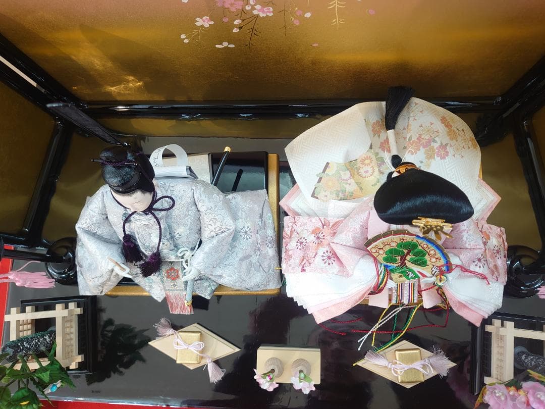 ●さくらの着物おすすめです●新品おひなさま●　さくら刺繍飾り　フルセット