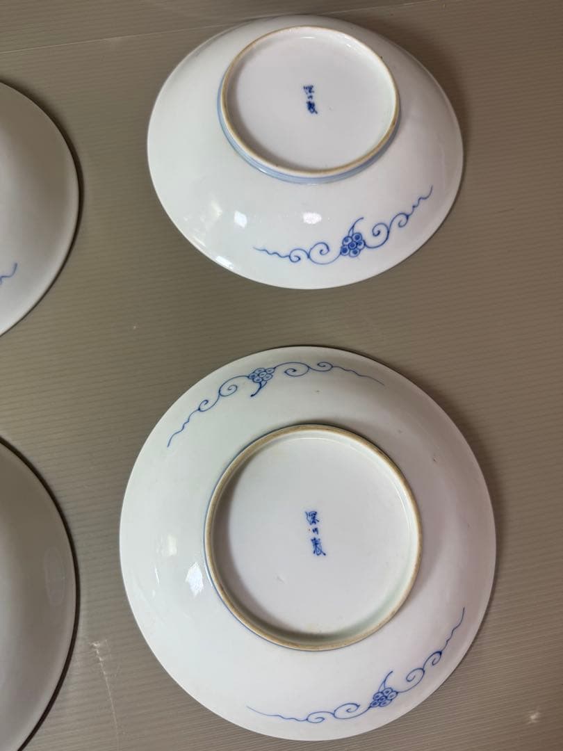 2890 深川製磁　染付唐草蓮花紋　中皿　4客　17cm 時代物