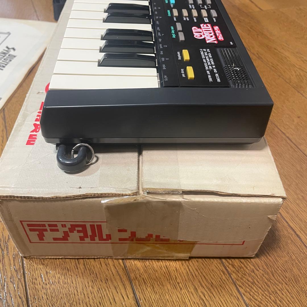 【動作ＯＫ】希少 CASIO 日清カップヌードル シンセサイザー サンプリング