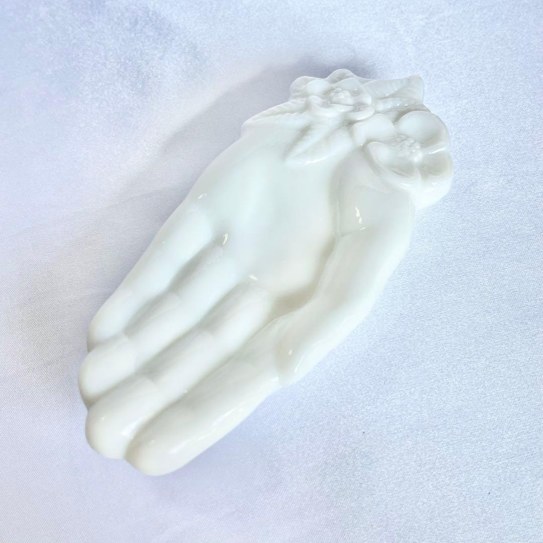 【美品】 【刻印有り】AVON ミルクガラス ハンドトレイ 片手 アンティーク