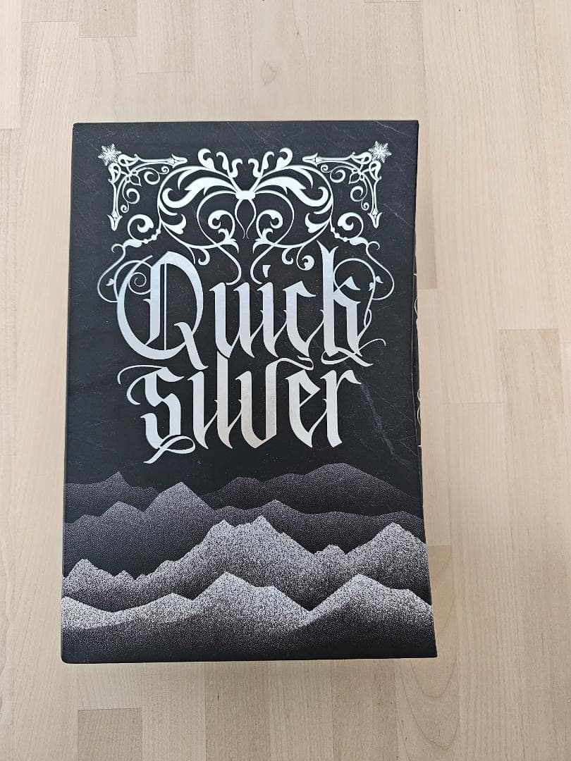 Quicksilver Callie Hart サイン入 限定1500