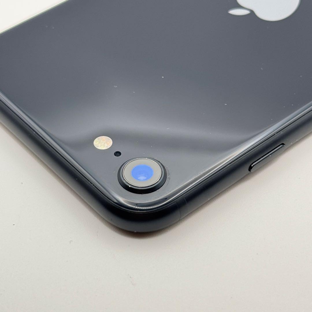 【超美品】iPhone SE3 256GB SIMフリー ブラック