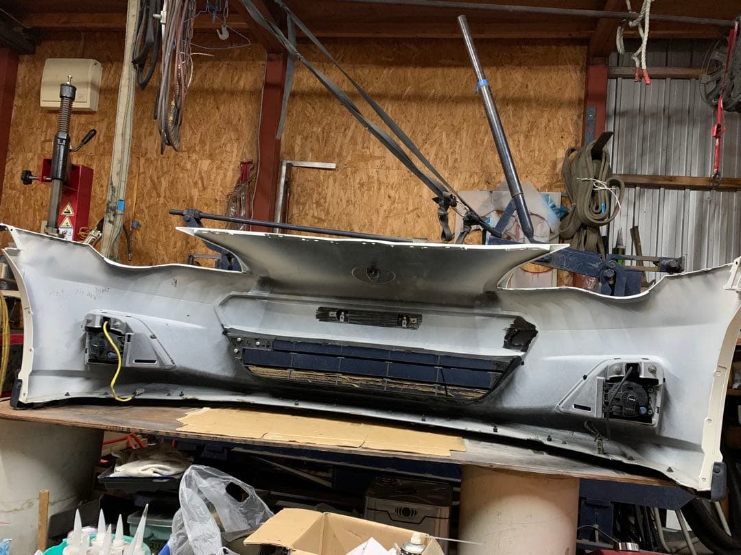 スバル　brz zc6 フロントバンパー　stiリップスポイラー