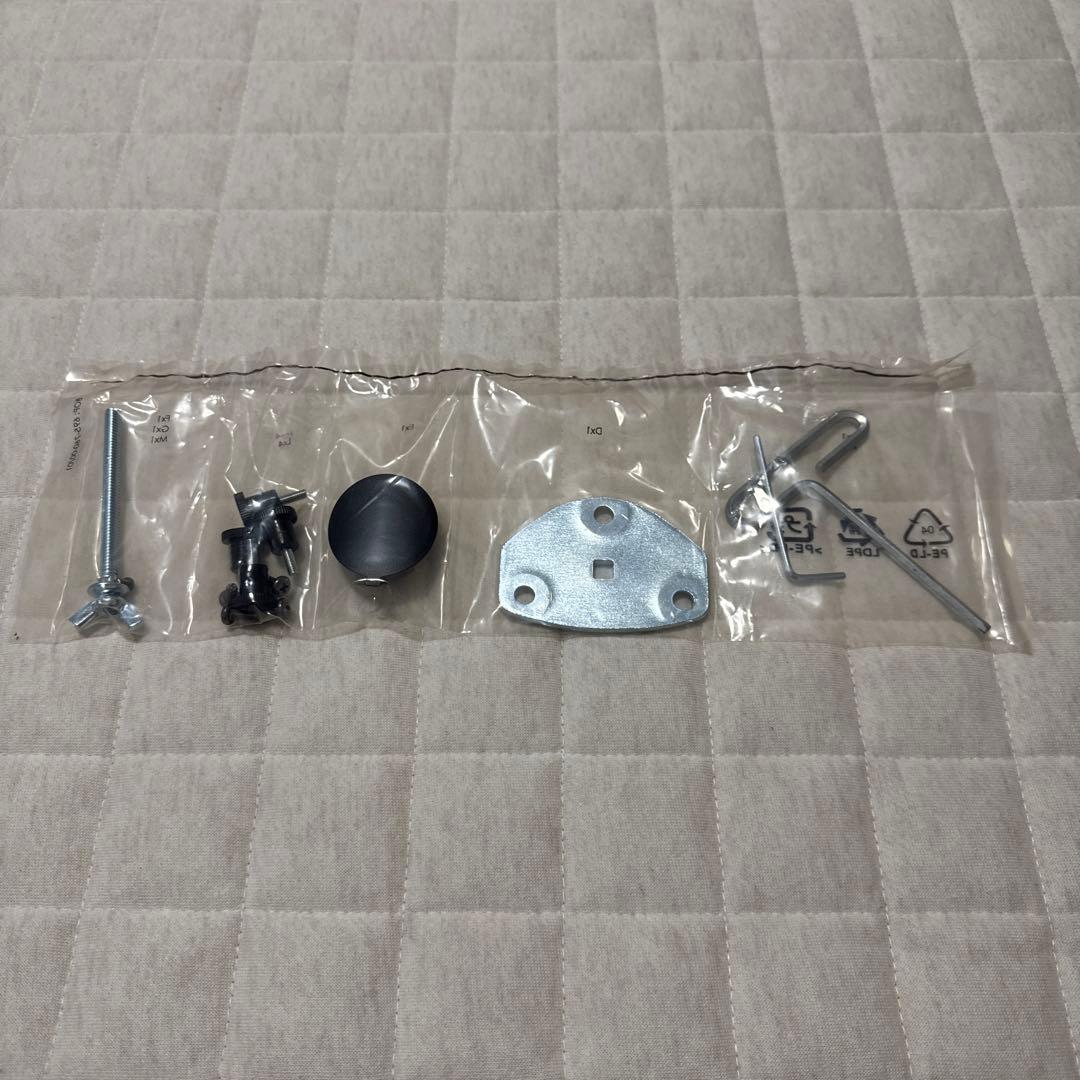 Amazonベーシック モニターアーム 32インチ (11.3kgまで対応)