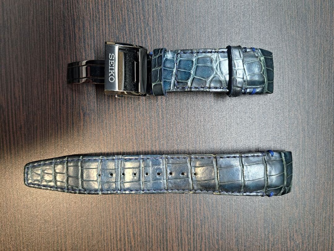 セイコー　アストロン　革ベルト　クロコダイル