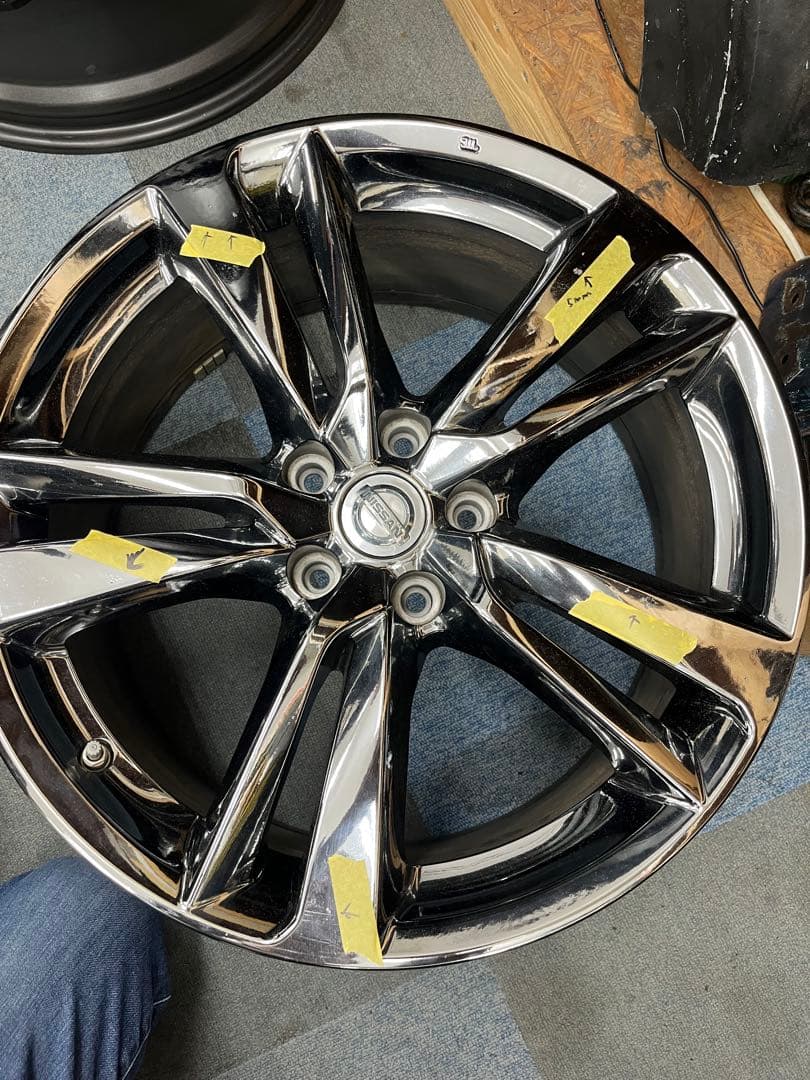 日産　純正　スカイライン　RV37 400R 19 4本　空気圧センサー付き