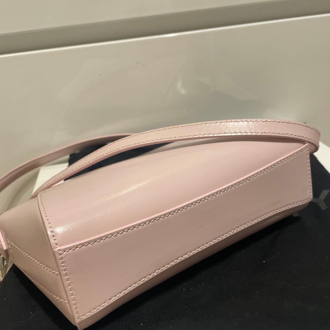 ジバンシイアンティゴナショルダーバッグ新品